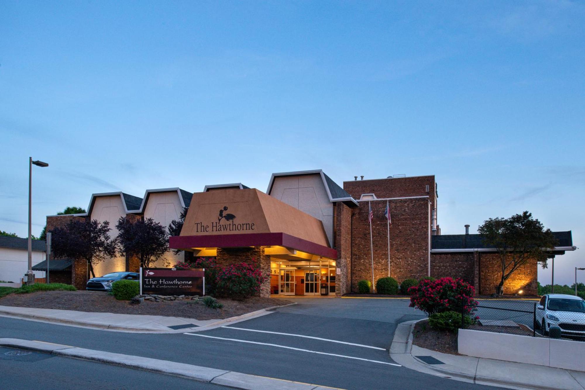 Hawthorne Inn & Conference Center Winston-Salem Exterior photo